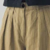 Baumwoll-Leinen-Hose mit Streifen und Falten vorne