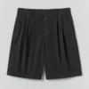 Baumwoll-Popeline-Shorts mit doppelten Falten Baumwoll-Popeline-Shorts mit doppelten Falten