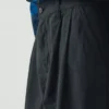 Baumwoll-Popeline-Shorts mit doppelten Falten Baumwoll-Popeline-Shorts mit doppelten Falten