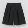 Baumwoll-Twill-Shorts mit Falten vorne Baumwoll-Twill-Shorts mit Falten vorne