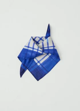 Bemalte Tischdecke Seidenbandana