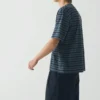 Überfärbtes gestreiftes T-Shirt aus Bio-Baumwolle Überfärbtes gestreiftes T-Shirt aus Bio-Baumwolle