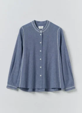 Besticktes Hemd aus Baumwoll-Leinen-Chambray