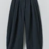 Carys Micro-Houndstooth-Hose mit weitem Bein