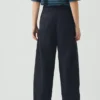 Formbetonte Hose aus Bio-Baumwolltwill Formbetonte Hose aus Bio-Baumwolltwill