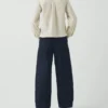 Formbetonte Indigo-Hose