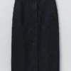 Gerader Rock aus Indigo-Denim Gerader Rock aus Indigo-Denim
