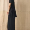 Gestricktes T-Shirt-Kleid aus Leinen und Baumwolle Gestricktes T-Shirt-Kleid aus Leinen und Baumwolle