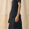 Gestricktes T-Shirt-Kleid aus Leinen und Baumwolle Gestricktes T-Shirt-Kleid aus Leinen und Baumwolle
