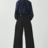 Jeanshose mit Falten vorne