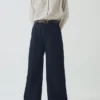 Jeanshose mit weitem Bein
