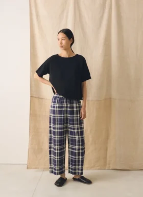 karierte leinen baumwoll hose mit ausgestellten beinen blau soya 2 280x385 - Karierte Leinen-Baumwoll-Hose mit ausgestellten Beinen | Blau/Soya