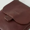 Kate Sheridan Leder-Tasche mit halbkreisförmigen Laschen Kate Sheridan Leder-Tasche mit halbkreisförmigen Laschen