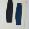Konisch zulaufende Indigo-Hose