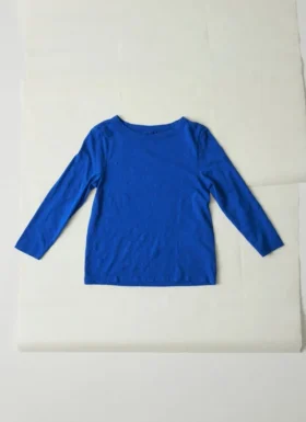 Lia T-Shirt mit U-Boot-Ausschnitt, stückgefärbt