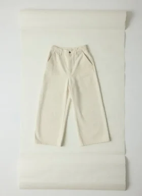 Lässige Jeans-Hose mit weitem Bein