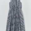 Martha Baumwollkleid mit Streifen aus Naturfarbstoff Martha Baumwollkleid mit Streifen aus Naturfarbstoff