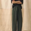 Stückgefärbte Leinenhose mit weitem Bein