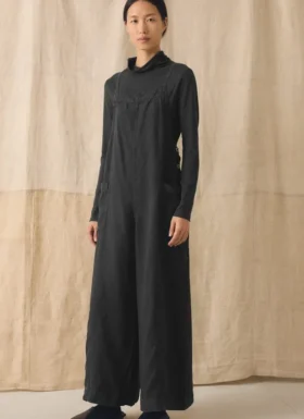 Stückgefärbter Leinen-Overall mit Taschen