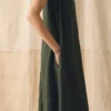 Stückgefärbtes, ärmelloses Leinenkleid