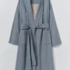 Weiches Abendkleid aus doppelseitiger Baumwolle
