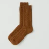 Wollsocken mit Punktmuster